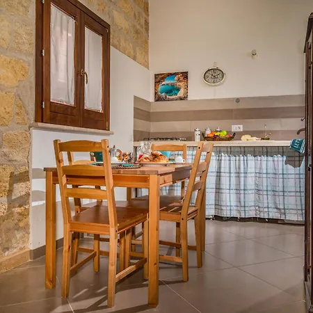 Peperoncino Guest Holiday home
